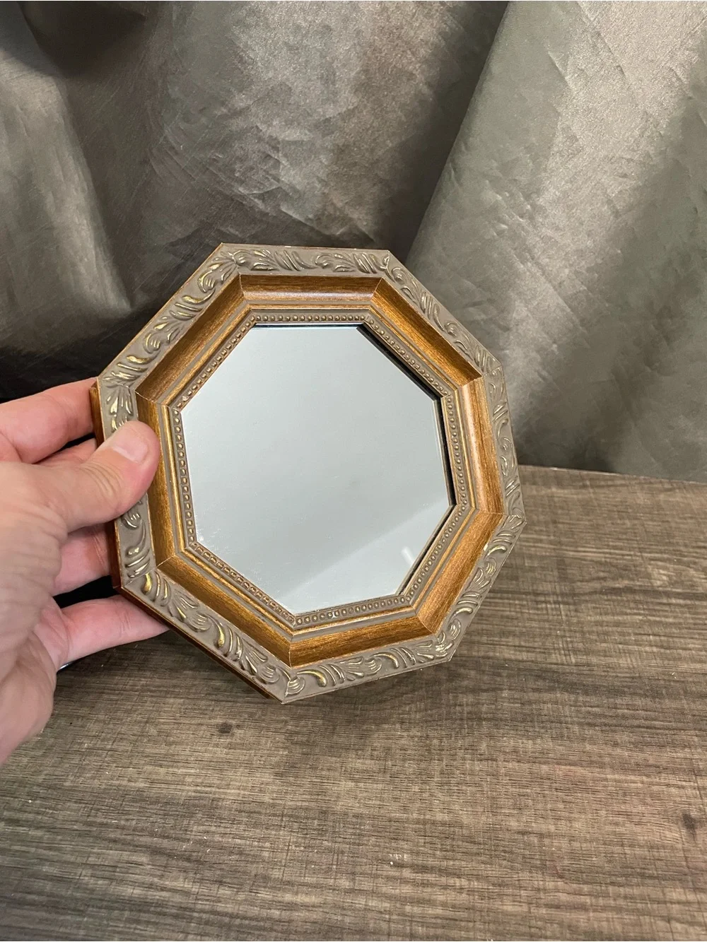 Vintage Octagonal Decretive Mirror - Catalda Fine Arts - Gold  - Small - 7 x 7